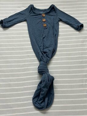 Caden Lane Knotted Gown